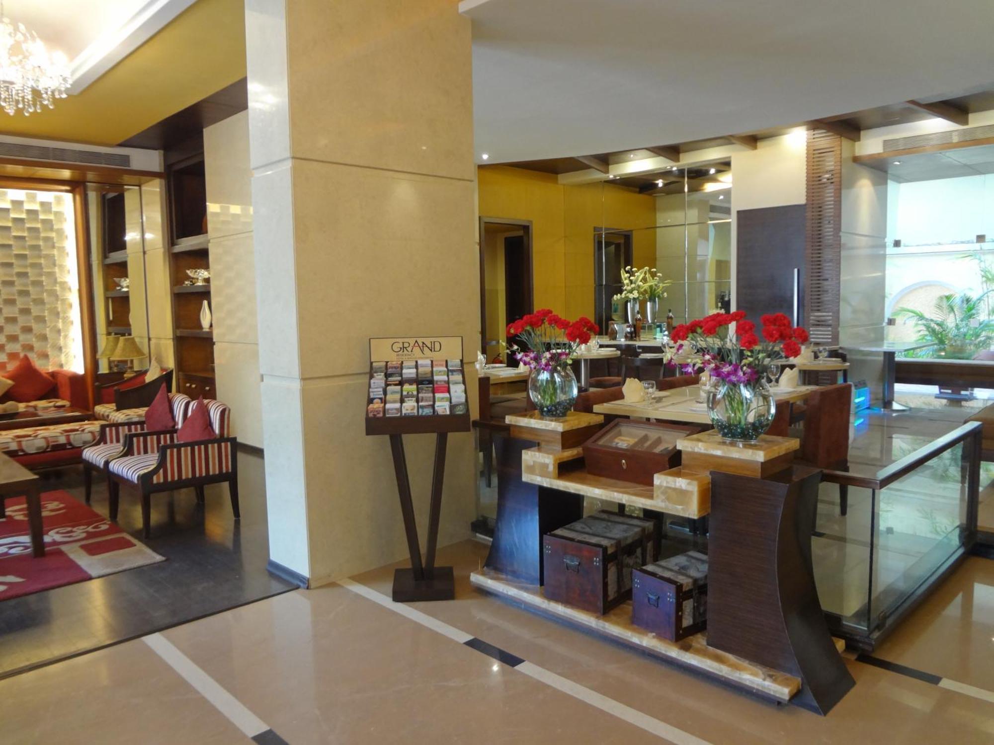 Grand Residency Hotel & Serviced Apartments Mumbai Dış mekan fotoğraf