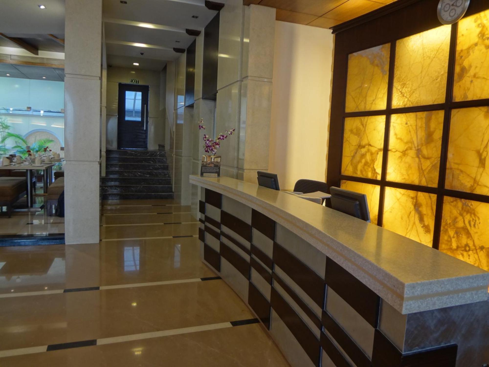 Grand Residency Hotel & Serviced Apartments Mumbai Dış mekan fotoğraf